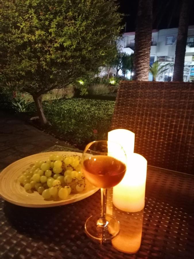 维基酒店 萨索斯 外观 照片